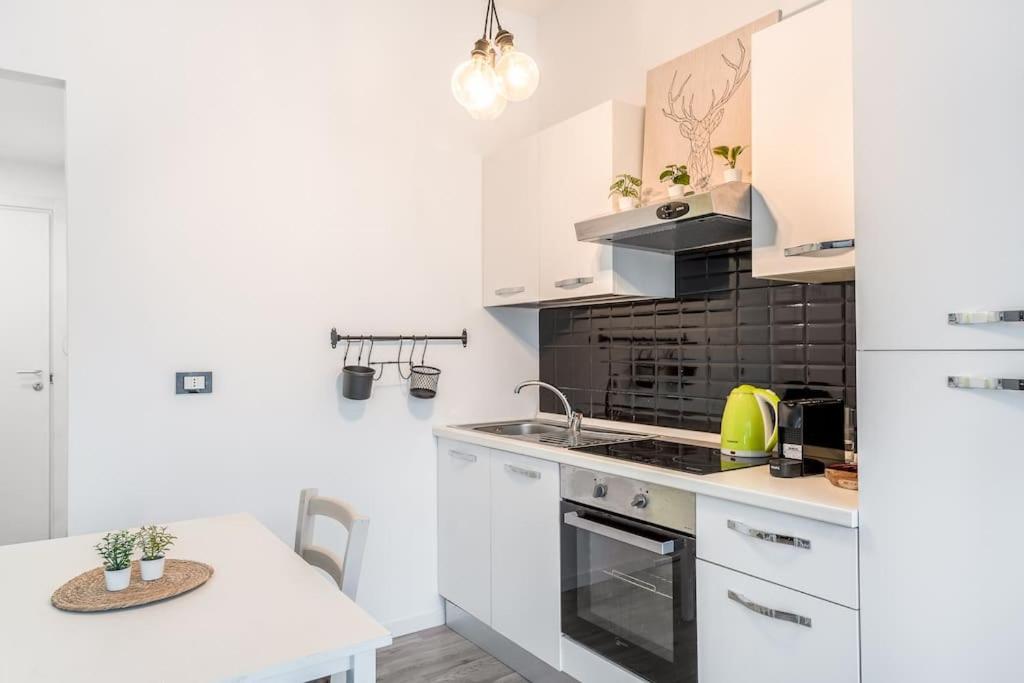2 Minutes From Central Station-Exclusive Open Space Milano Exteriör bild