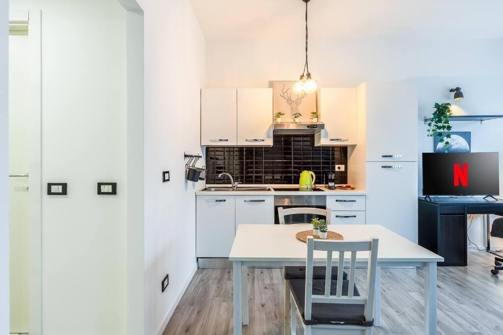 2 Minutes From Central Station-Exclusive Open Space Milano Exteriör bild